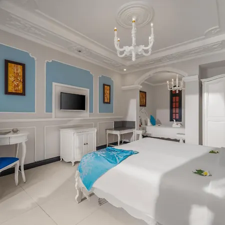 Hoi An Garden Palace And Spa - A Boutique Inspired By Nature Exterior photo