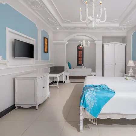 Hoi An Garden Palace And Spa - A Boutique Inspired By Nature Exterior photo
