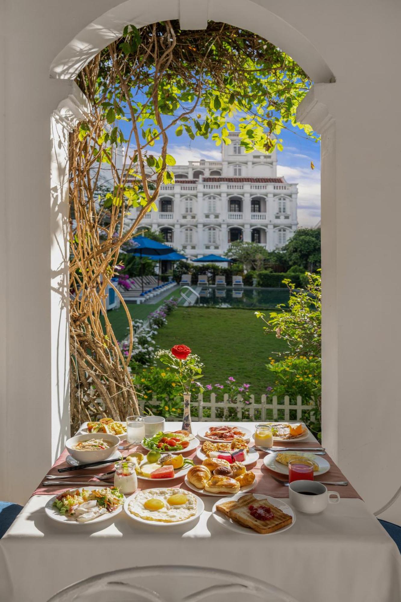 Garden Palace And - A Boutique Inspired By Nature Khu nghỉ mát